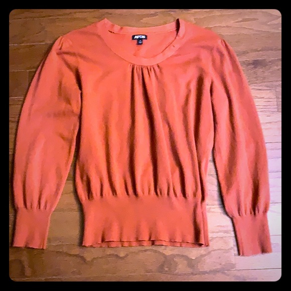 Apt. 9 Pumpkin color long sleeve sweater - Picture 1 of 5